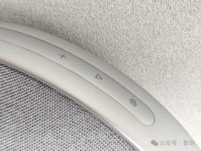 顿ONYX STUDIO 9桌面音箱评测long8国际龙8好看好听好用 哈曼卡(图2)
